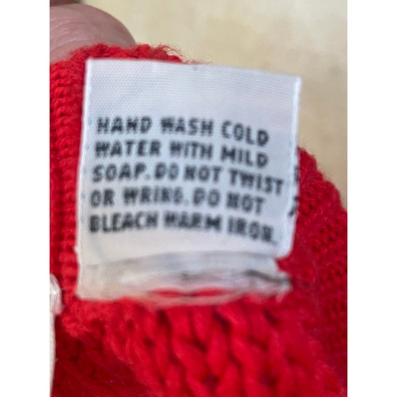 Liz Claiborne Womens Sweater Cable Knit Button Detail Cap Sleeve Crew Red Small - Picture 9 of 9